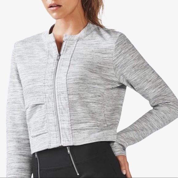 Fabletics Magnolia Semi Cropped Grey Jacket Size Small - Picture 1 of 12